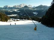 Snowmaking on the valley run