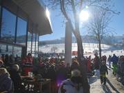 The Seilbar at the valley station of the Ettelsberg-Seilbahn is a popular après-ski meeting point.