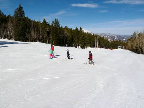 Ski resorts for beginners in the Elk Mountains – Beginners Buttermilk Mountain