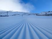 Perfectly groomed slope in the Cardrona ski area