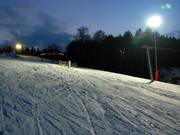 Already a bit tracked in the evening: the ski slope in Wissen