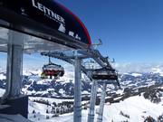 Jufen - 8pers. High speed chairlift (detachable) with bubble and seat heating