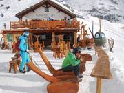 Mountain hut tip Alpenhütte del Lys