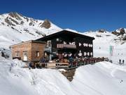 Hamburger ski lodge