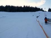 The easy slope is well suited for beginners.