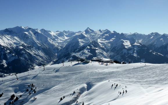 Skiing in the Glemmtal