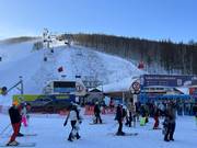 Wanlong Gondola 1 - 6pers. Gondola lift (monocable circulating ropeway)