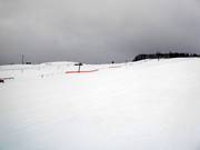 Wide main slope