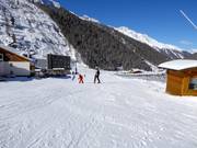 The Cevedale practice slope at the valley station of the cable car and Rosimbahn