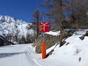 Signage on the slopes in the Hohsaas ski area