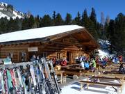 Vallongia Hut