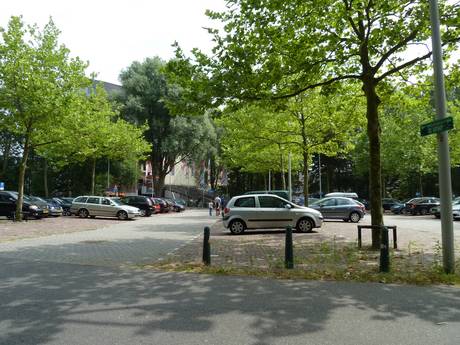 Western Netherlands: access to ski resorts and parking at ski resorts – Access, Parking De Uithof