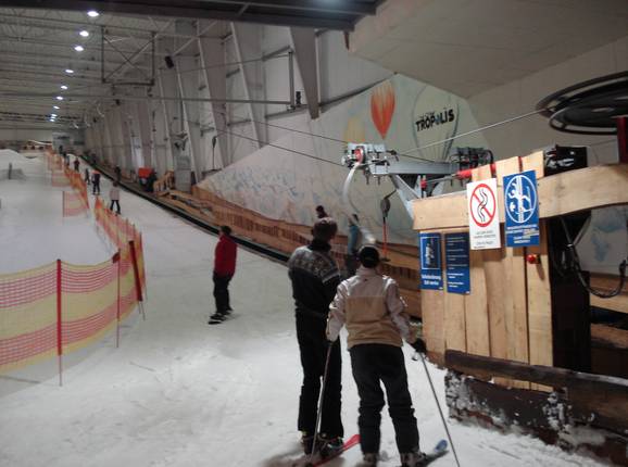 SnowTropolis 1 - J-bar