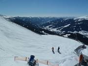 Descent at Aineck