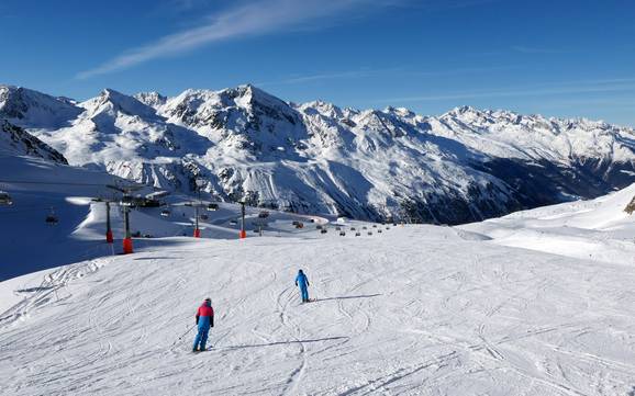 Skiing in Obergurgl