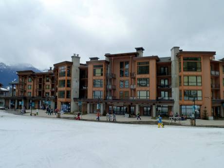 Selkirk Mountains: accommodation offering at the ski resorts – Accommodation offering Revelstoke Mountain Resort