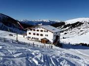 Mountain hut tip Meraner Hütte