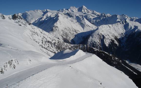 Skiing in the Granatspitze Group