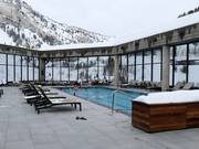 The Cliff Lodge