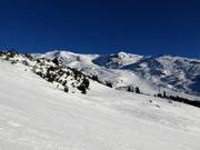 View from the Morgenrast piste to the Sattele (2460 m)