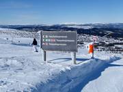 Slope signage in the ski area