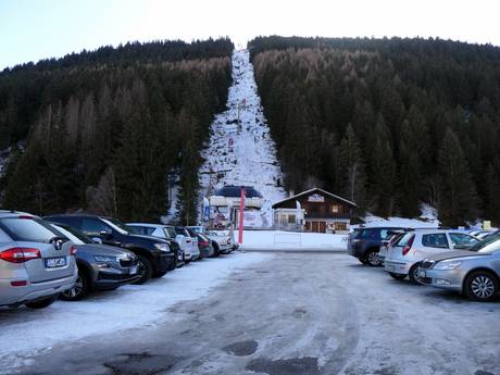 Livigno Alps: access to ski resorts and parking at ski resorts – Access, Parking Cima Piazzi/San Colombano – Isolaccia/Oga