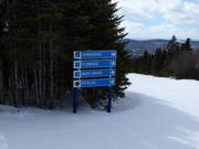 Slope signage in the Le Mont Grand-Fonds ski area