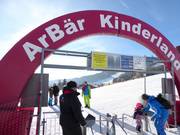 Help is available at the entrance to the ArBär Kinderland.