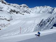 Aletsch I slope with a view of the Aletsch Glacier