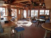 Bar-Pizzeria zur Mühle at the Vals valley station
