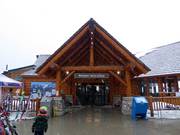 Whiskey Jack Lodge