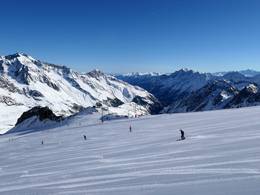 Stubai Glacier (Stubaier Gletscher)