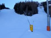 Snowmaking on the valley run