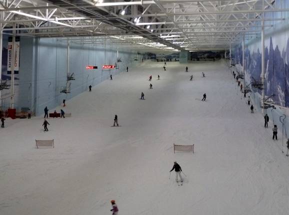 The slope in the ski hall The Snow Centre Manchester