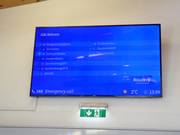 Digital information about the open lifts at the valley station