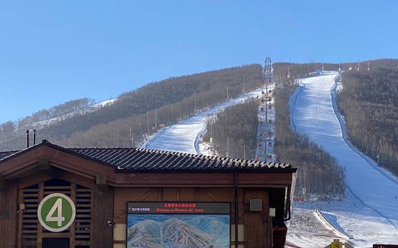 Skiing in China