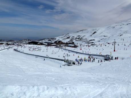 Ski resorts for beginners in Spain (España) – Beginners Sierra Nevada – Pradollano