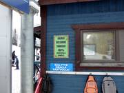 The ski lifts are powered by 100% renewable energy.