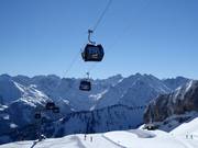 Ifenbahn II - 10pers. Gondola lift (monocable circulating ropeway)