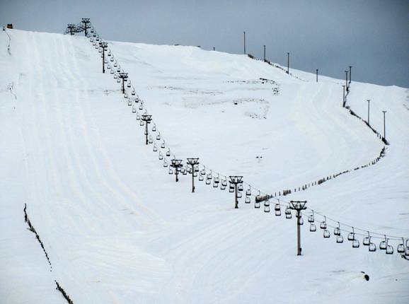 Stólalyfta - 2pers. Chairlift (fixed-grip)