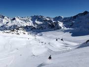 Easy and intermediate slope from Karlesjoch