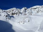 Endless powder slopes on the Diavolezza