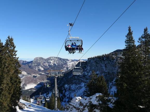 Ochsenboden - 4pers. High speed chairlift (detachable) with bubble