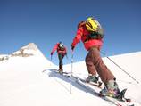 Separate *uphill slope for ski tourers*