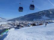 Start of the MK Maiskogelbahn lift in Kaprun