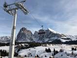 New six-seater chairlift Mezdì