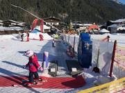 Conveyor belt of the Waidring ski school (Snowsports) at the Triassic Kinderland