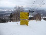 Slope signage in the Sahoro ski resort