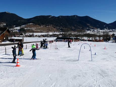 Ski resorts for beginners in the County of Garmisch-Partenkirchen – Beginners Steckenberg – Unterammergau