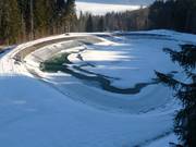 Snow pond in Morillon